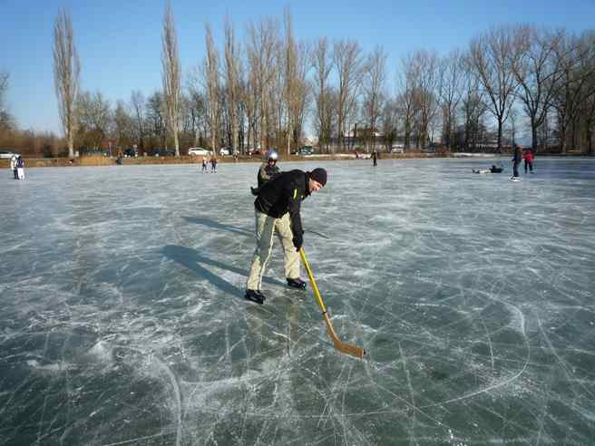 008_schlittschufahren