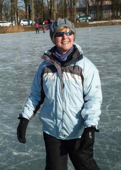 009_schlittschufahren