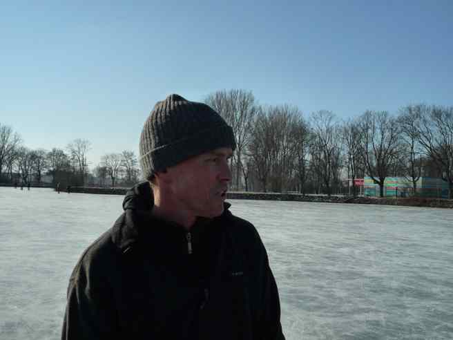 020_schlittschufahren